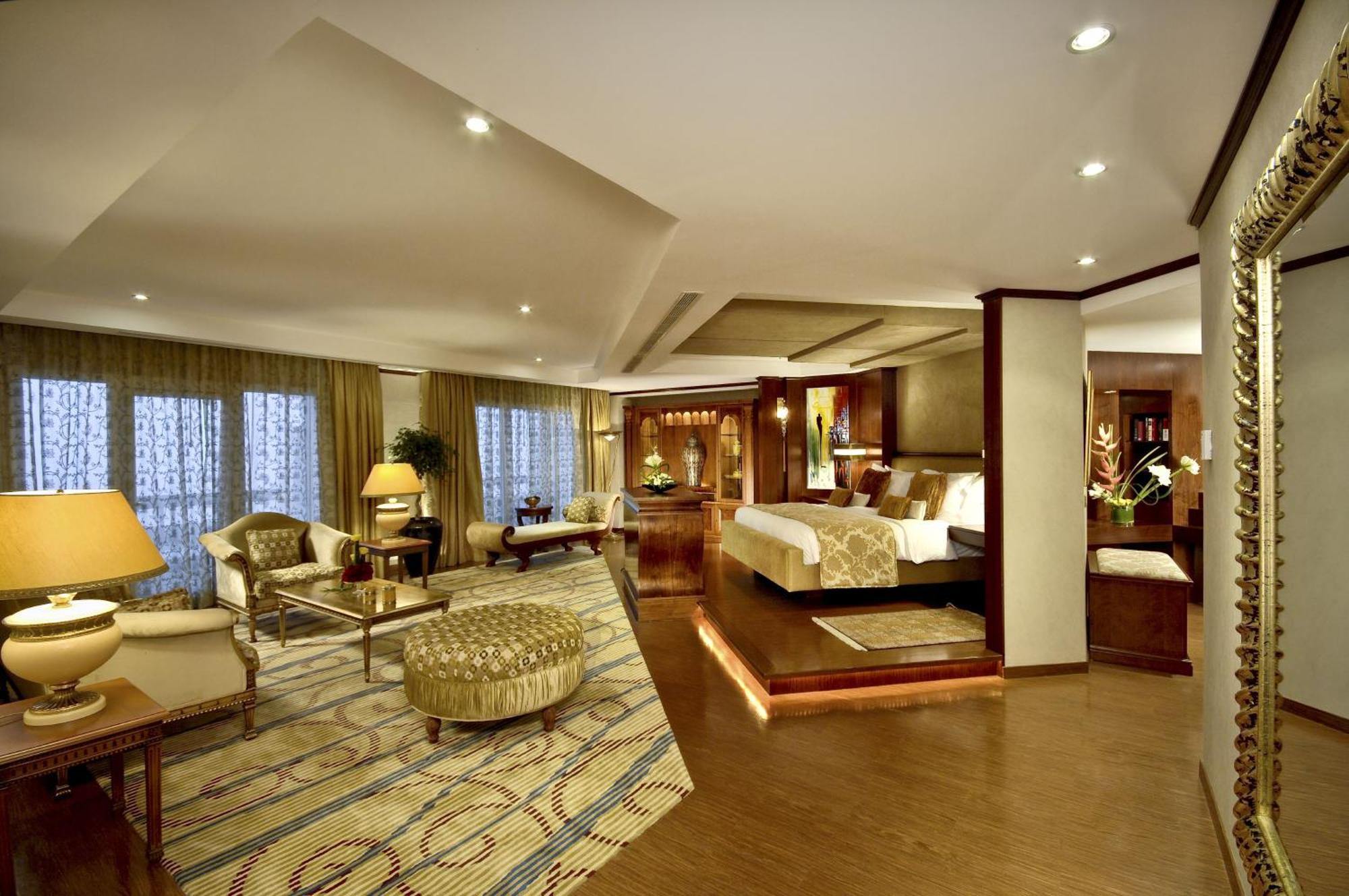 โรงแรมอัจมาน ภายนอก รูปภาพ Suite at the Taj Mahal Palace, Mumbai
