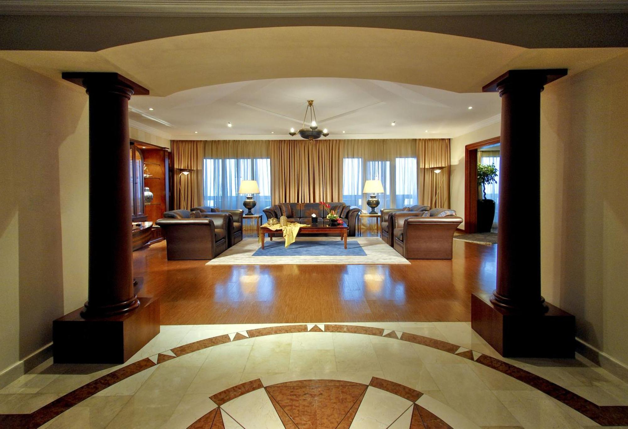 โรงแรมอัจมาน ภายนอก รูปภาพ Presidential Suite
